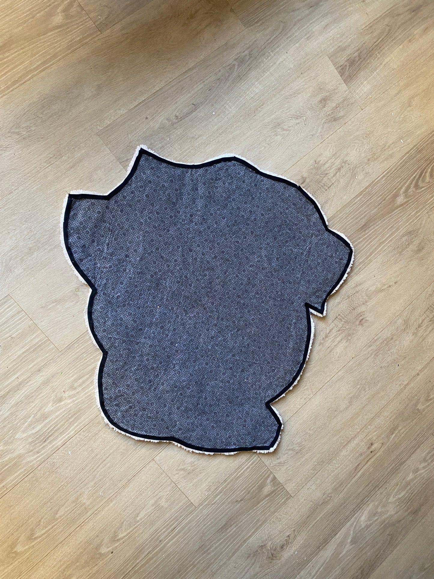 TAPPETO “SUPERCHICCHE”