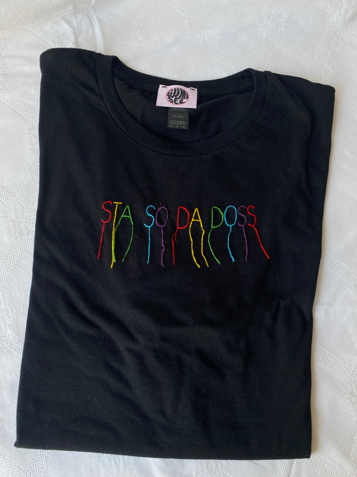 T-SHIRT "STA SÖ DA DOSS"